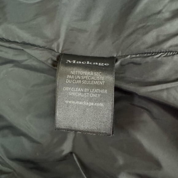 MACKAGE ADALI JACKET BLACK WITH NATURAL FUR TRIM - Picture 9 of 12